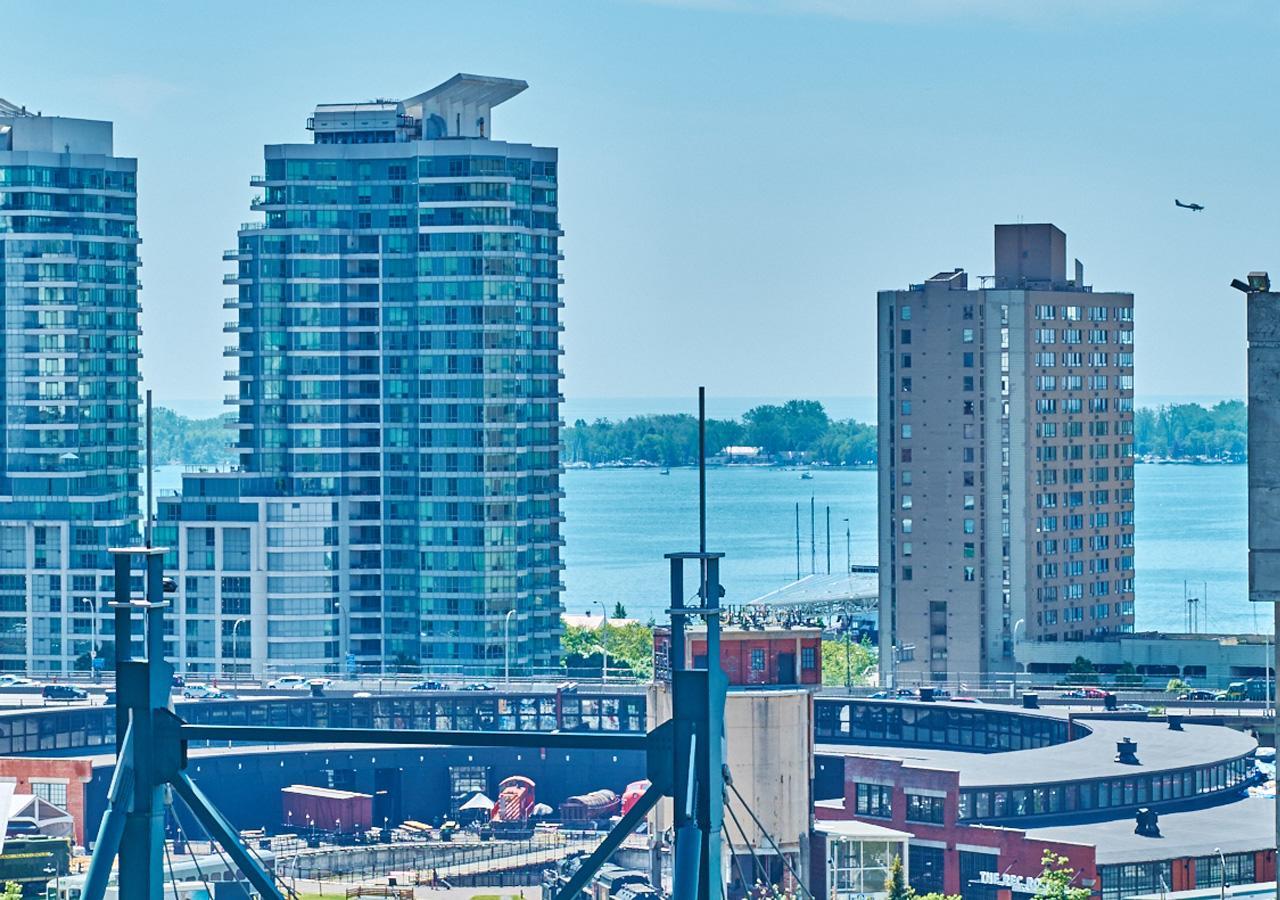 Diamond Suite Toronto Exterior photo